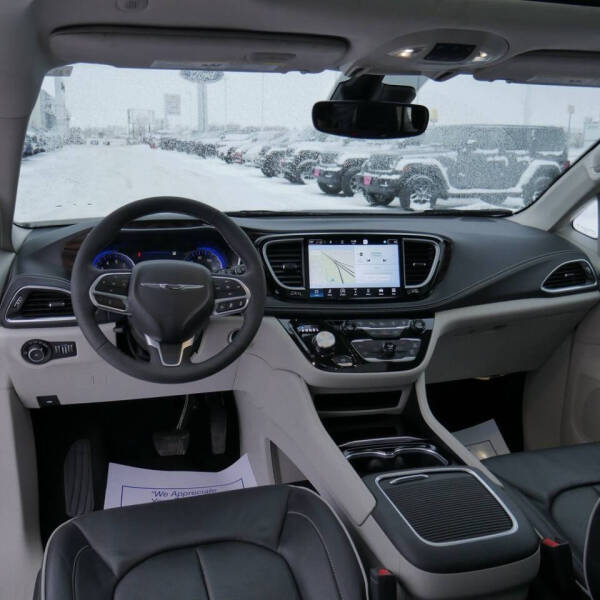 2024 Chrysler Pacifica Limited