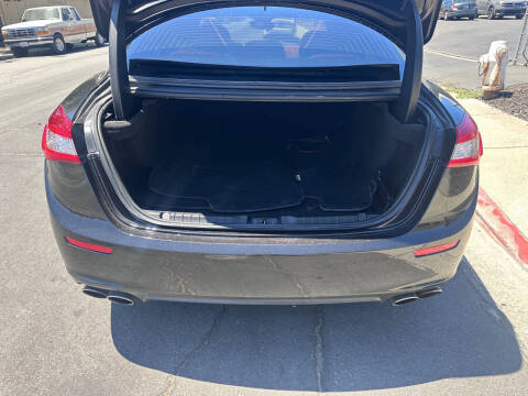 2017 Maserati Ghibli