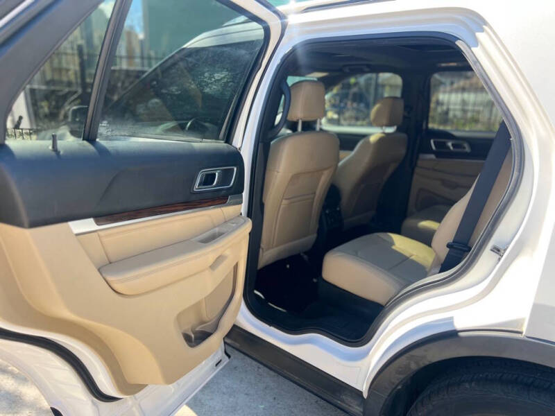 2017 Ford Explorer Limited