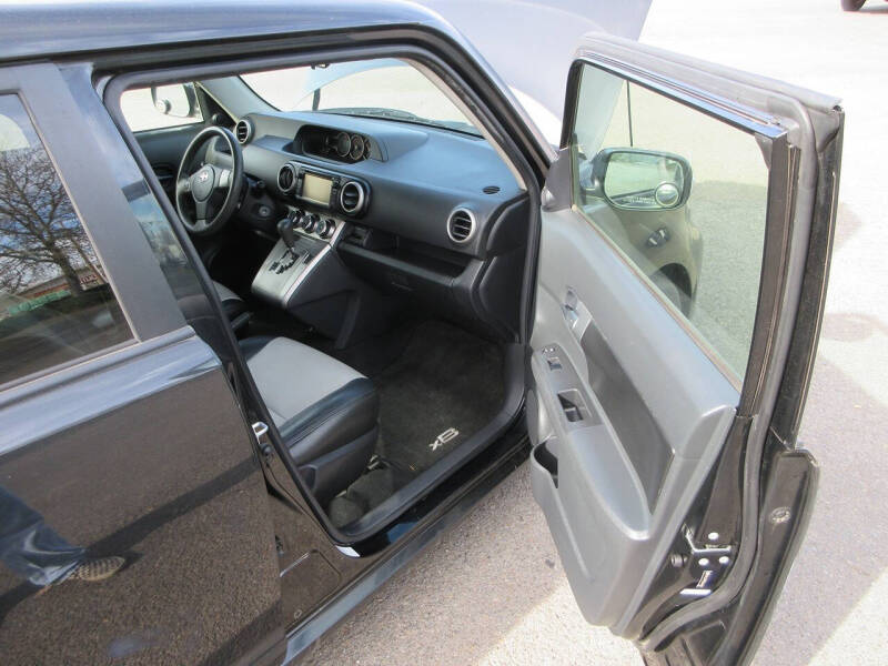 2014 Scion xB