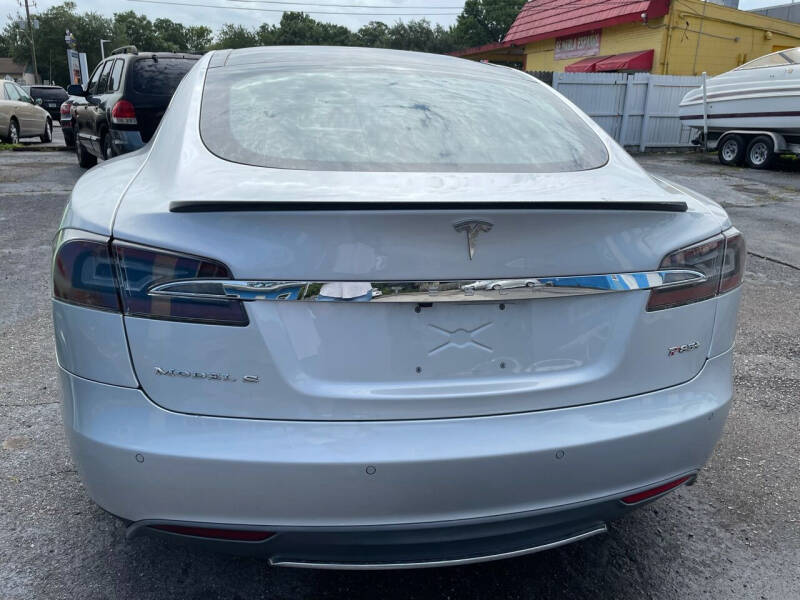 2014 Tesla Model S P85