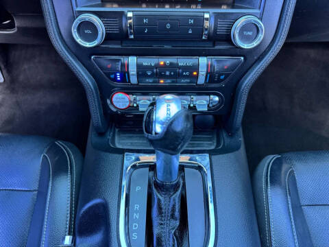 2015 Ford Mustang