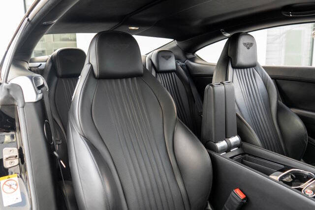 2016 Bentley Continental 27