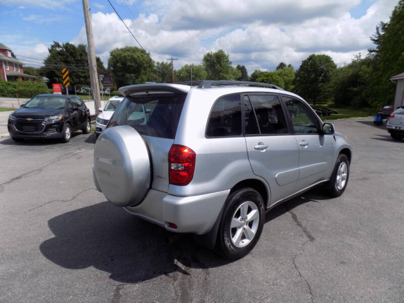 2004 Toyota RAV4