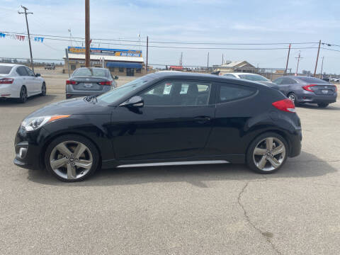 2013 Hyundai Veloster for sale at First Choice Auto Sales in Bakersfield CA