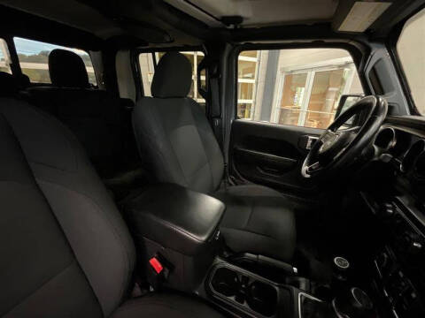 2021 Jeep Gladiator Willys