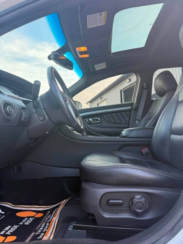 2013 Ford Taurus SEL