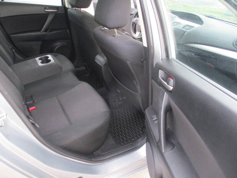 2012 Mazda MAZDA3 i Touring