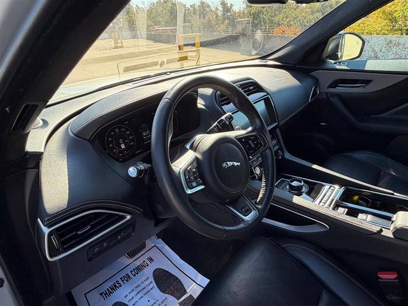 2019 Jaguar F-PACE S