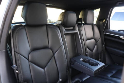 2018 Porsche Cayenne S