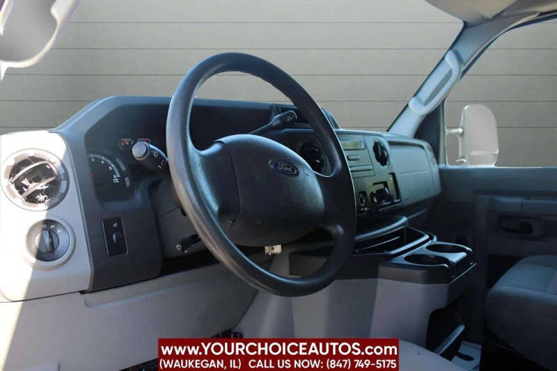 2013 Ford E-Series E-350 SD