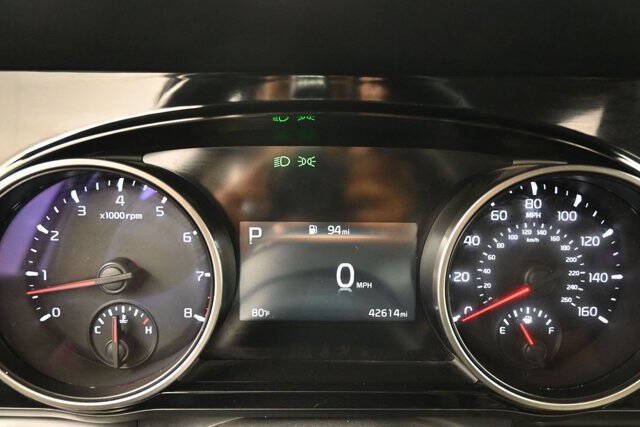 2024 Kia Carnival EX