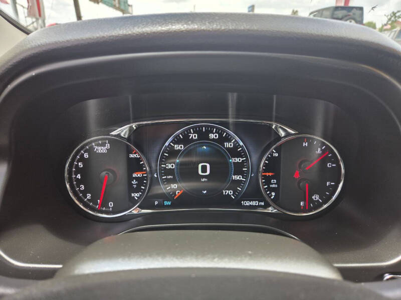 2017 GMC Acadia Denali