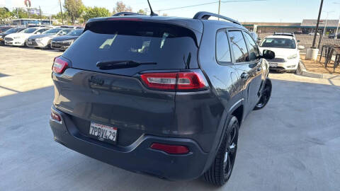 2016 Jeep Cherokee Latitude Altitude