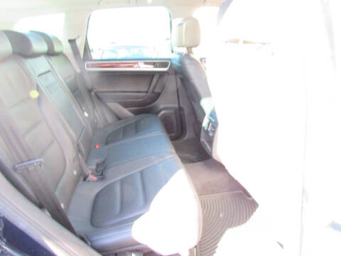 2012 Volkswagen Touareg VR6 Sport