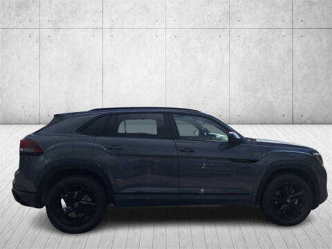 2026 Volkswagen Atlas Cross Sport SEL R-Line Black 4Motion