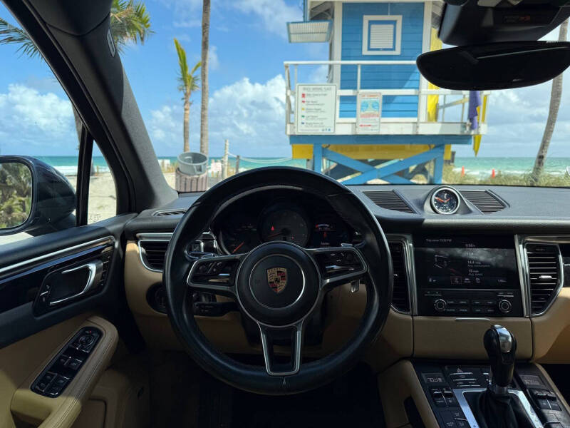 2018 Porsche Macan S