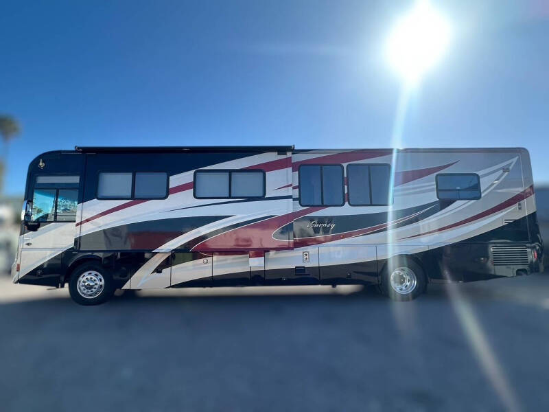 2010 Winnebago JOURNEY 40L