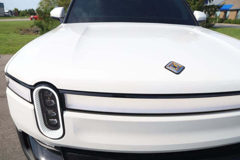 2022 Rivian R1T Adventure