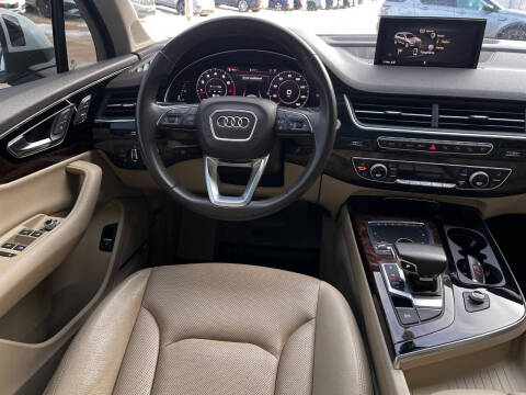 2019 Audi Q7 quattro Prestige 55 TFSI