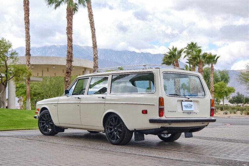 1971 Volvo 145