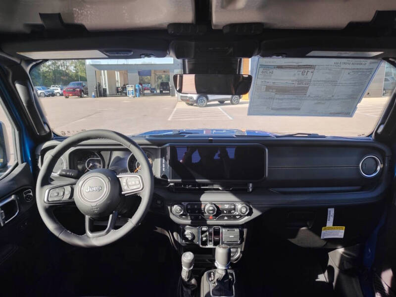 2025 Jeep Gladiator Sport S