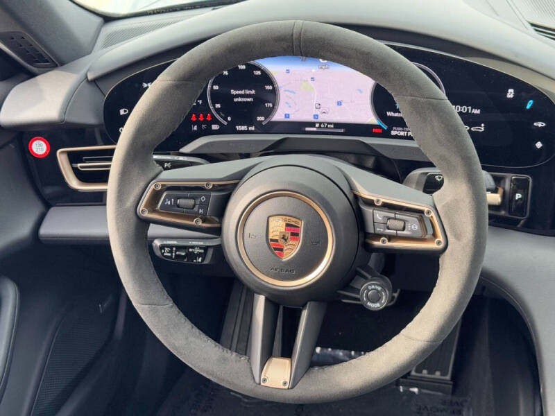 2025 Porsche Taycan 4S