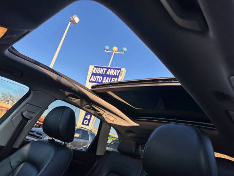 2012 Audi Q5 3.2 quattro Premium Plus