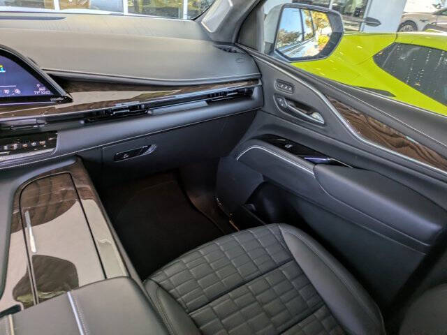 2021 Cadillac Escalade Sport Platinum