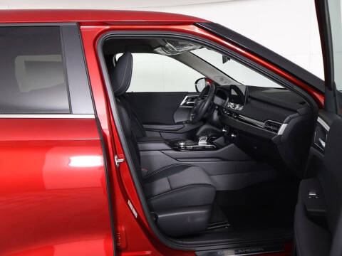 2025 Mitsubishi Outlander ES