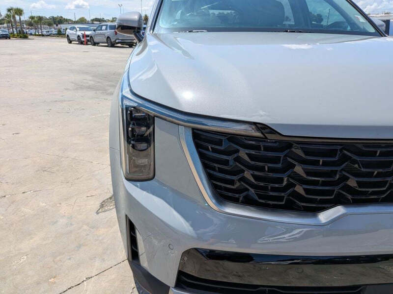 2025 Kia Sorento S