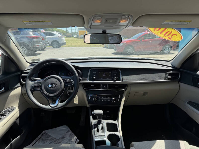 2016 Kia Optima LX