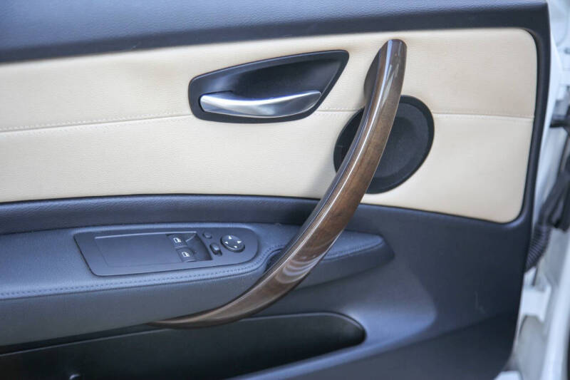 2011 BMW 1 Series 128i