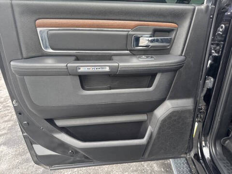 2016 RAM 1500 Laramie