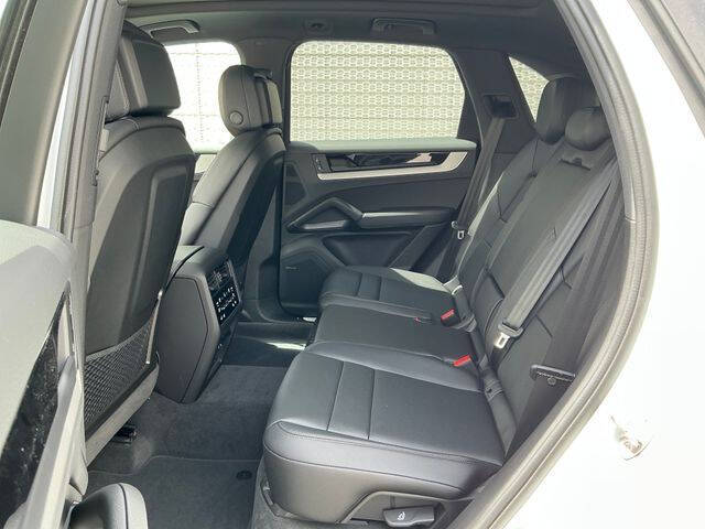 2026 Porsche Cayenne