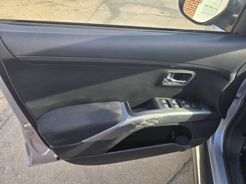 2011 Mitsubishi Outlander XLS