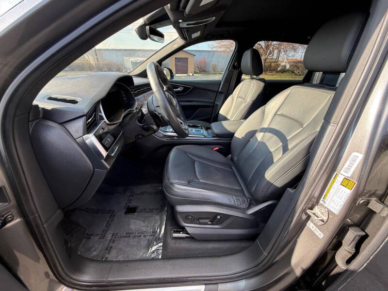 2021 Audi Q7 quattro Premium 55 TFSI