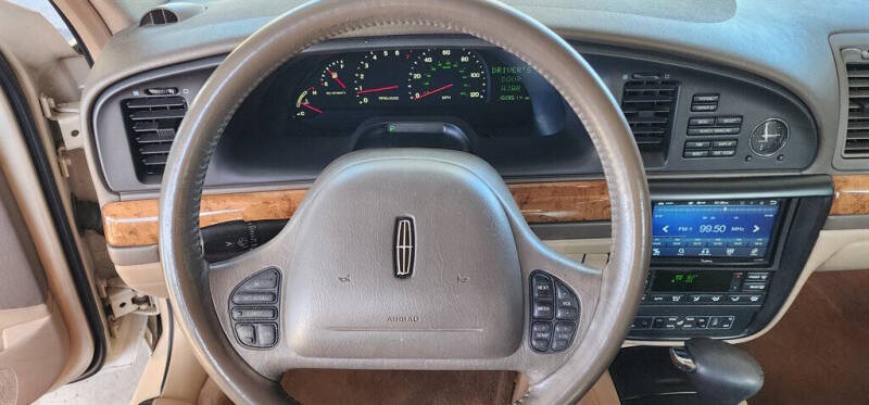 2001 Lincoln Continental