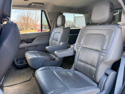 2018 Lincoln Navigator Select
