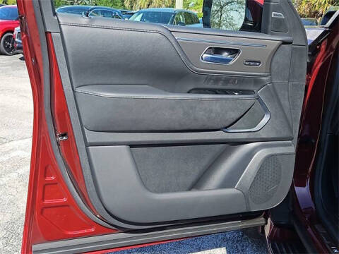 2025 Infiniti QX80 Luxe