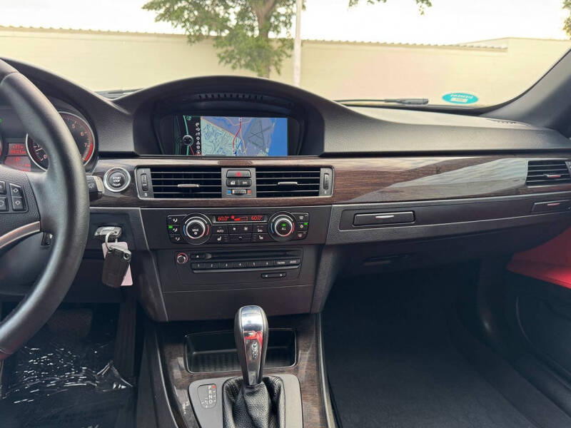 2011 BMW 3 Series 328i