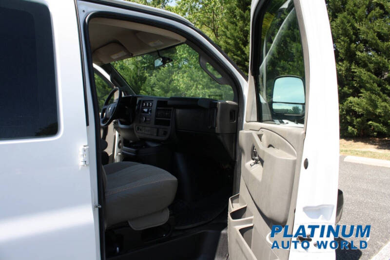 2019 Chevrolet Express 2500