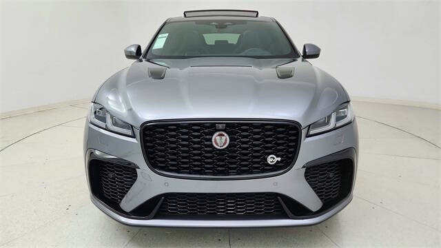 2022 Jaguar F-PACE SVR