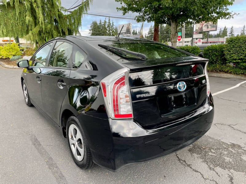 2013 Toyota Prius Two