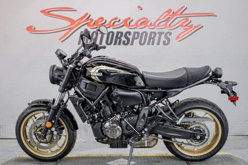 2023 Yamaha XSR700