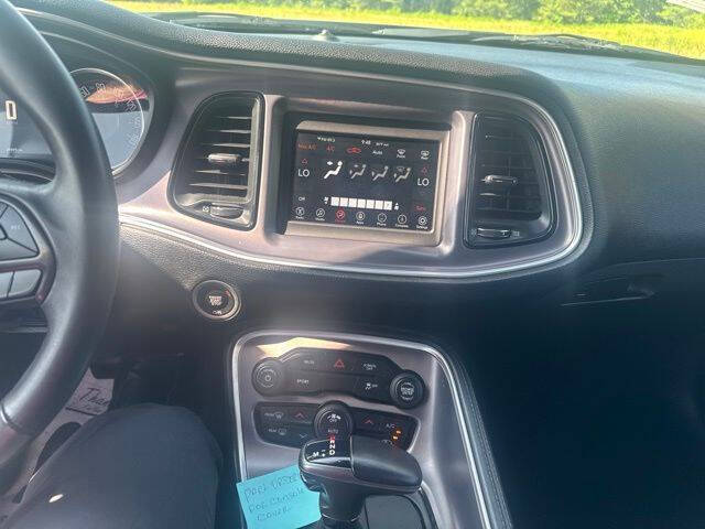 2019 Dodge Challenger SXT