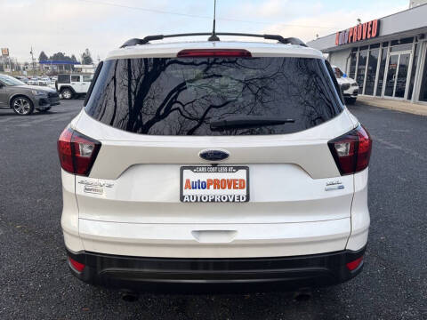 2019 Ford Escape SEL