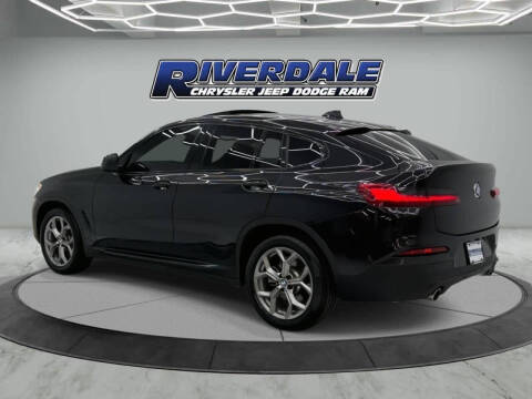 2021 BMW X4 xDrive30i