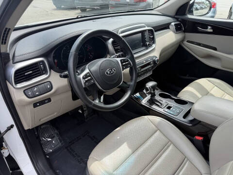 2020 Kia Sorento EX V6