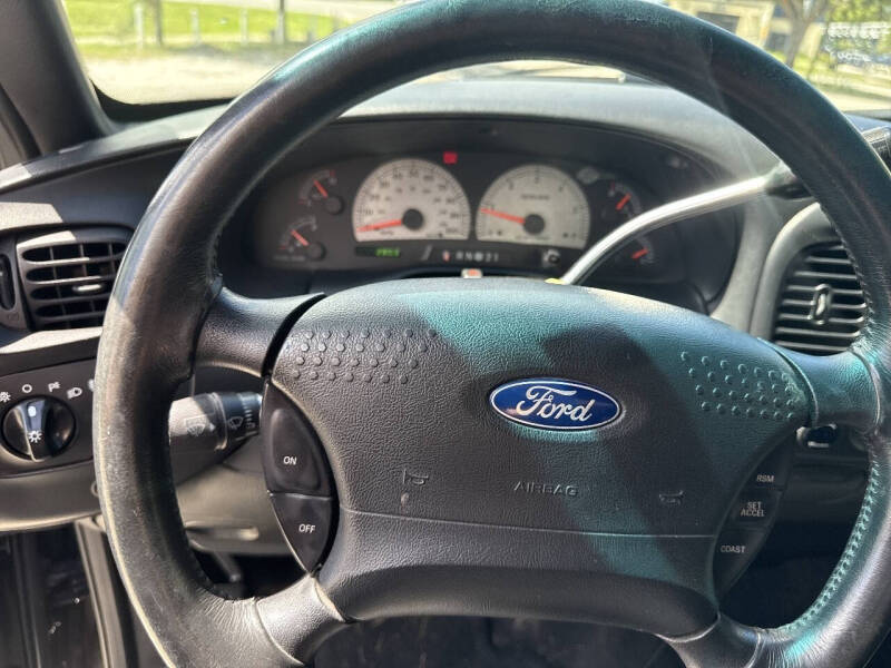 2001 Ford F-150 Harley-Davidson